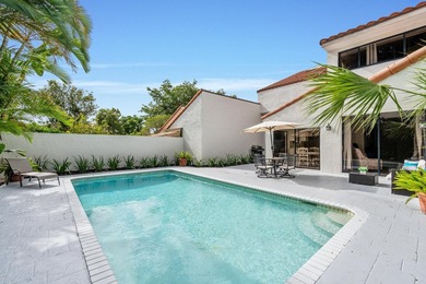Explore an exceptional 3-bedroom plus den/bonus room, 4.5-bath - photo 40