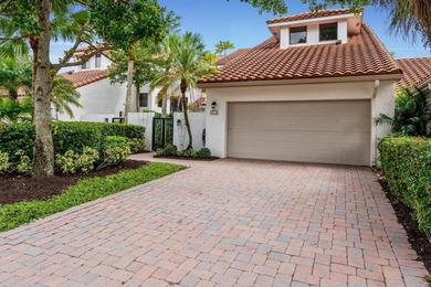Explore an exceptional 3-bedroom plus den/bonus room, 4.5-bath - photo 46