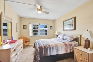 Welcome to this charming 1 Bedroom/1 Bathroom top-floor condo in - photo 8