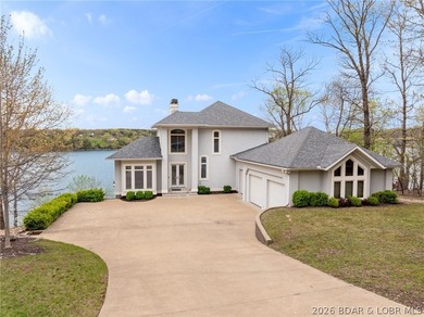 Experience elevated lakefront living in the exclusive community - photo 50