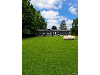 Welcome to Country Living but close to city conveniences! This - photo 6