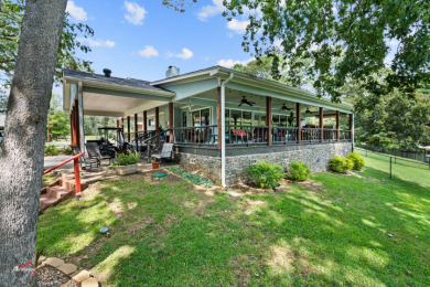 brick home in gated community - photo 3
