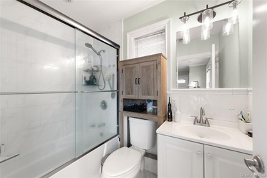 Rare opportunity to own an affordable canal-front house with - photo 3