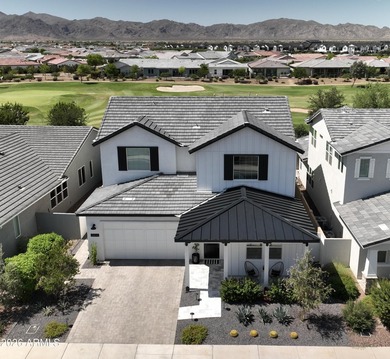 Some homes have upgrades. This one has a destination. Perfectly - photo 10