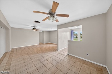 Opportunity knocks with this centrally located 2-bedroom+Den - photo 11