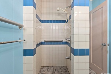 Spacious 6-bedroom, 3-bath home approximately 1968 sq. ft. of - photo 11