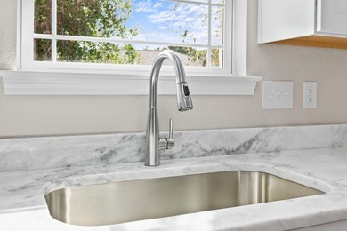 **NEW Construction!!** No detail missed in this Endearing New - photo 13