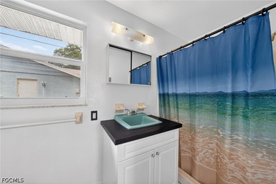 Opportunity knocks with this centrally located 2-bedroom+Den - photo 21