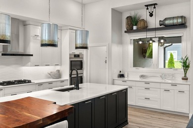 Welcome to 3705 East Cypress Point--one of Springfield's premier - photo 24