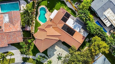 Discover this beautifully renovated gem in the sought-after - photo 35