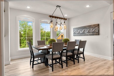 Welcome to 3705 East Cypress Point--one of Springfield's premier - photo 36