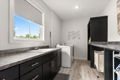 Welcome to 3705 East Cypress Point--one of Springfield's premier - photo 42