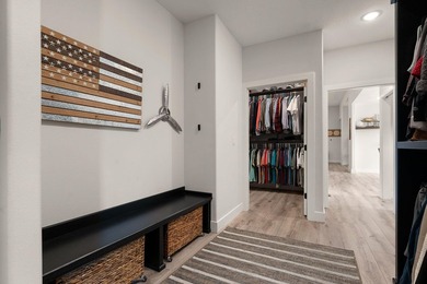 Welcome to 3705 East Cypress Point--one of Springfield's premier - photo 44
