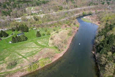 A fisherman's paradise with extremely private frontage along the - photo 6