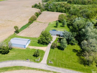 Sabula Lakes Home Sale Pending in Clinton Iowa