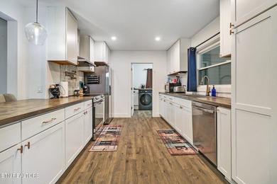 Could this be your dream home? Fully renovated with charming - photo 9