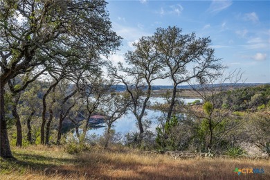 Stunning Lakefront Equestrian Retreat on Lake Travis Welcome to - photo 13