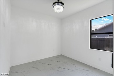 Welcome to this stunning newly built home in the heart of Cape - photo 31
