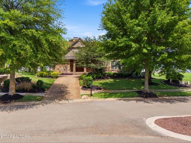 Welcome to 593 Old Barn Lane, a distinguished Craftsman - photo 2