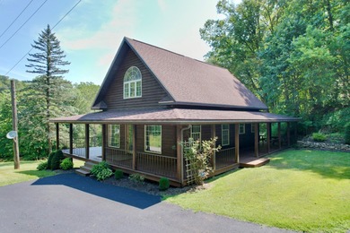 (private lake, pond, creek) Home For Sale in Tyrone Pennsylvania