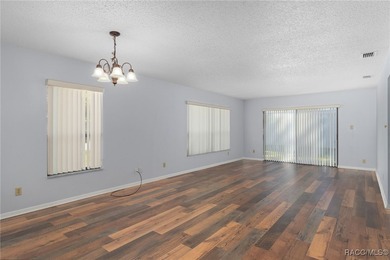 SELLER MOTIVATED! Seller says, *Bring all reasonable offers!* - photo 7