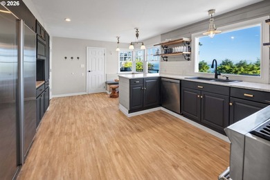 This oceanfront retreat has been quietly transformed off market - photo 8