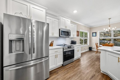 Welcome home to Forest Lakes subdivision, a 55+ community in Hot - photo 15