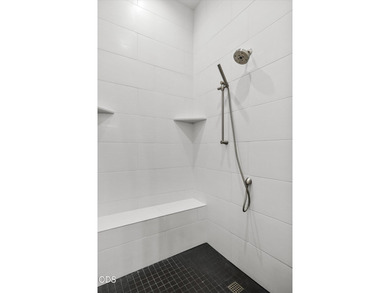 Stunning Northwest Modern masterpiece on a prime corner lot! - photo 16