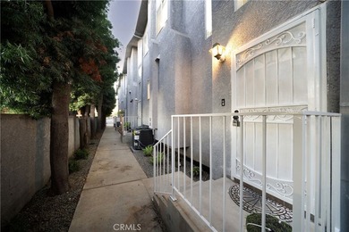 Welcome to this beautifully updated 3-bedroom, 2.5-bathroom home - photo 17