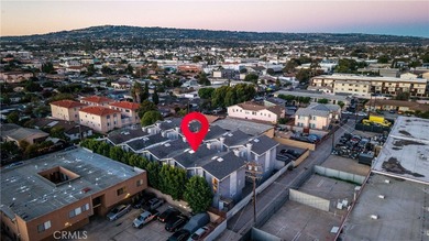 Welcome to this beautifully updated 3-bedroom, 2.5-bathroom home - photo 20