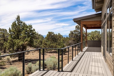 Stunning Northwest Modern masterpiece on a prime corner lot! - photo 26