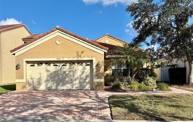Weston Lakes Area Home Sale Pending in Weston Florida