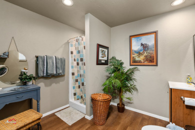 brick home in gated community - photo 29