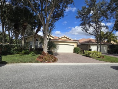 Lake Home For Sale in Boynton Beach, Florida