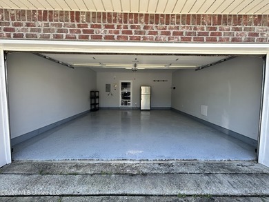 Just 0.6 miles from the beach, this beautifully positioned condo - photo 32