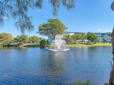 (private lake, pond, coastal) Condo Active Under Contract in Deerfield Beach Florida