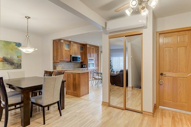 Ce triplex impeccable, entretenu avec le plus grand soin au fil - photo 6