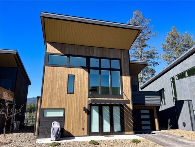 Lake Condo For Sale in Whitefish, Montana
