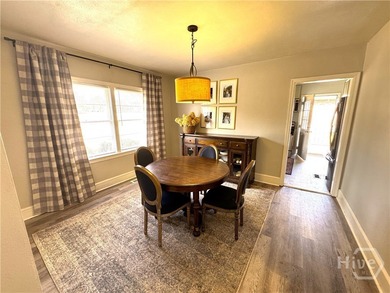 Updated Mid-Century Modern on the Westside. This 3 bed/2bath