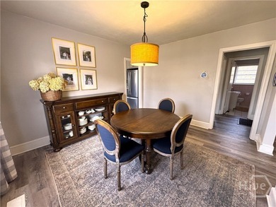 Updated Mid-Century Modern on the Westside. This 3 bed/2bath