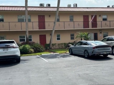 Lake Condo For Sale in Stuart, Florida