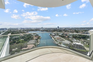 Priced below appraised value with a 45' deeded dock! Spectacular - photo 25