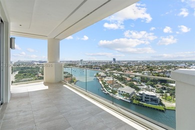 Priced below appraised value with a 45' deeded dock! Spectacular - photo 26