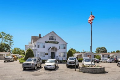 Welcome to this beautifully maintained 2-bedroom, 1-bath mobile - photo 26