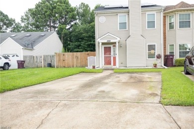 (private lake, pond, creek) Townhome/Townhouse For Sale in Chesapeake Virginia