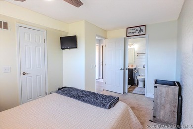 This beautifully updated 2-bdrm, 1.5-bath condo at Steeple Ridge - photo 11