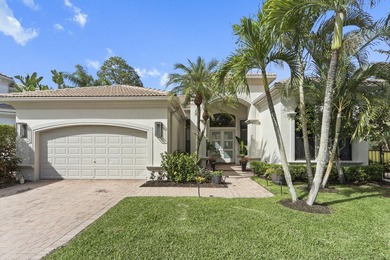 Welcome to this exceptional lakefront residence in the - photo 2