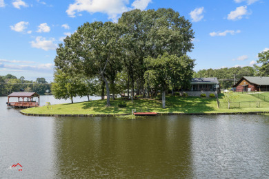 brick home in gated community - photo 10