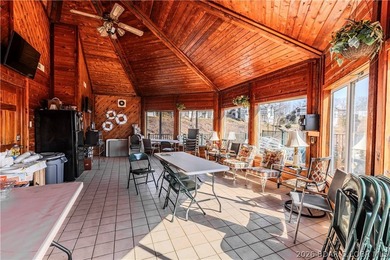 This beautifully updated 2-bdrm, 1.5-bath condo at Steeple Ridge - photo 24