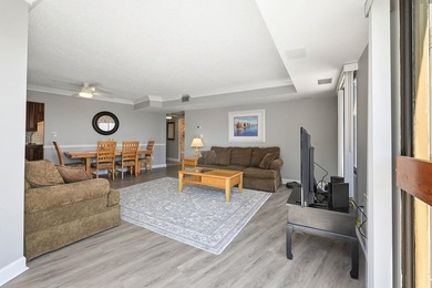 Fully renovated one-bedroom, one-bathroom condo in the Atlantis - photo 19